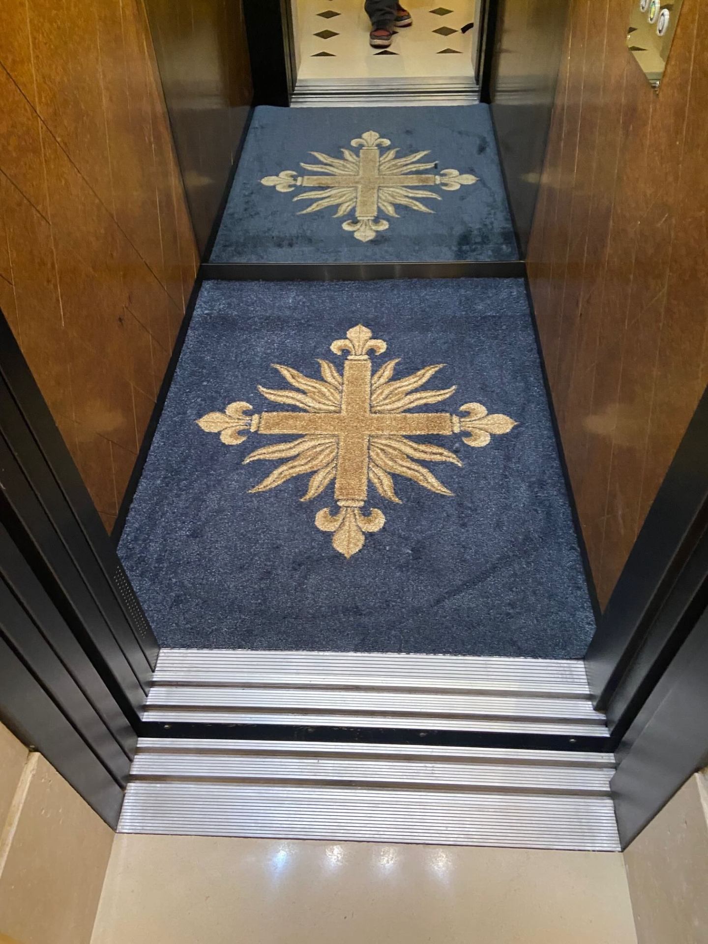 Tapis logo Premium encastré